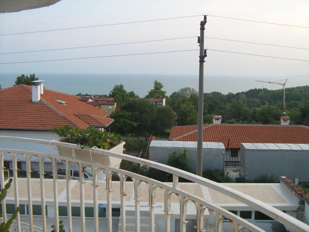 Eli Guest House Balčik Exteriér fotografie
